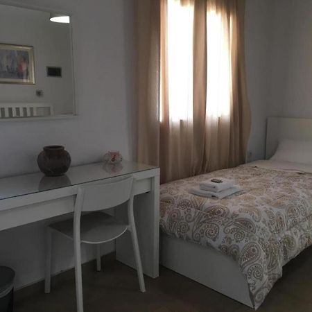 Sifis Bed & Breakfast Loutrón Ngoại thất bức ảnh