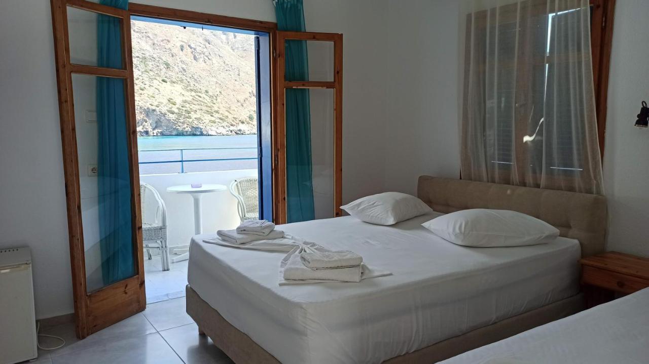 Sifis Bed & Breakfast Loutrón Ngoại thất bức ảnh