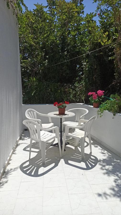 Sifis Bed & Breakfast Loutrón Ngoại thất bức ảnh